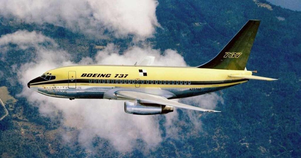 Boeing 737-500 Jet