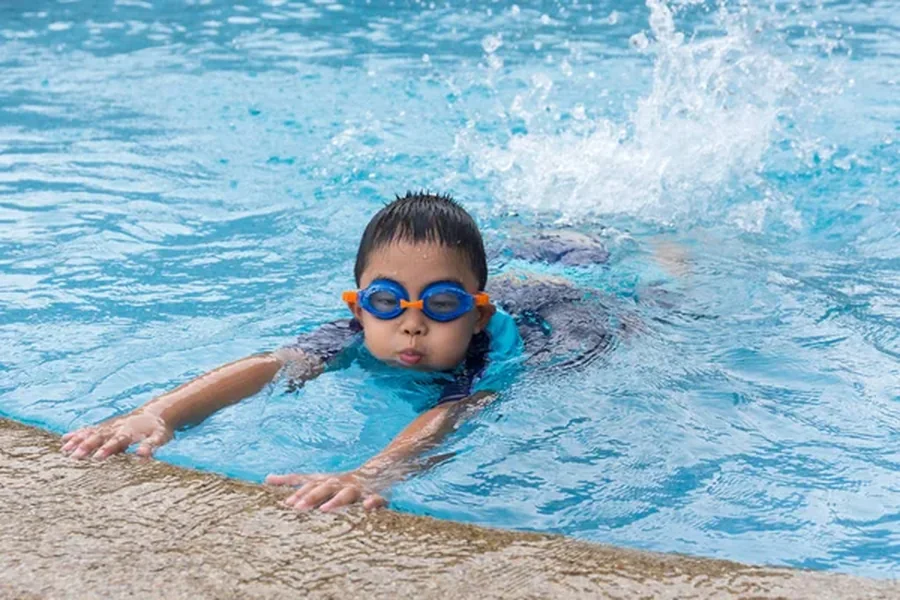 Jurong West Swimming Lessons